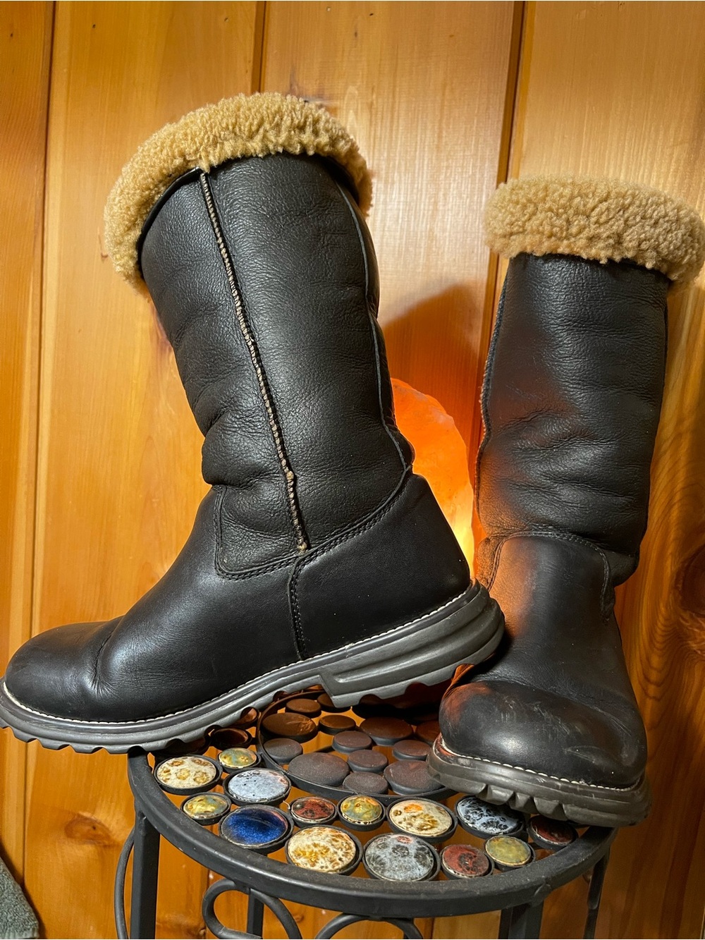 UGG Brown Shearling-Lined Interior with Size Tag